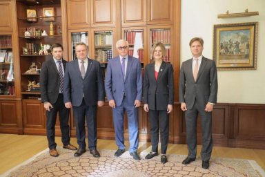 Представители КСПП передали Александру Шохину предложения по развитию лесного комплекса региона Представители КСПП передали Александру Шохину предложения по развитию лесного комплекса региона
